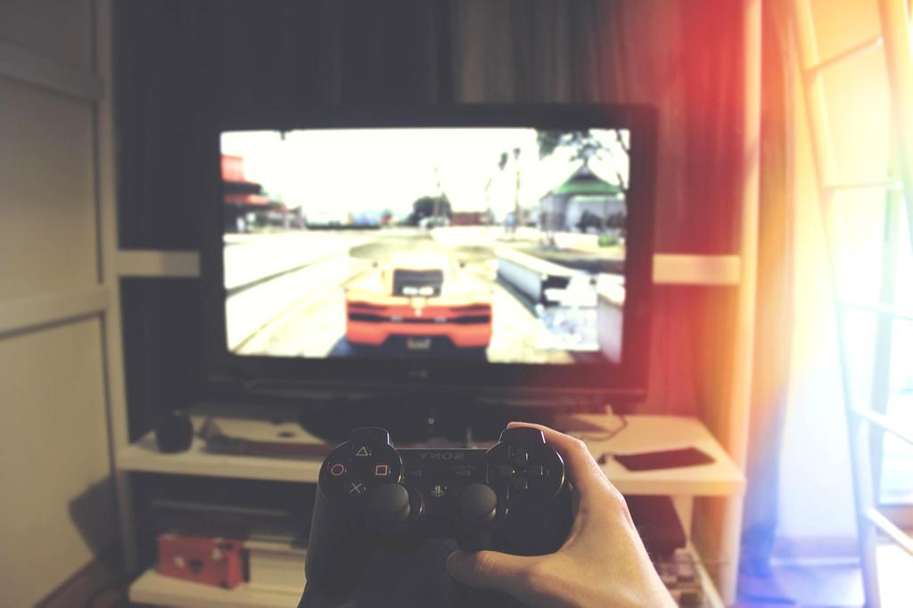 Arena multiplayer quantica con combattimenti spaziali intensi